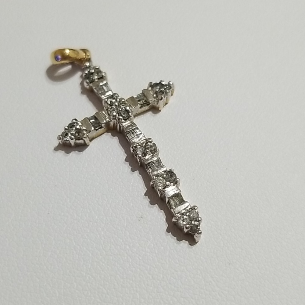 10k Gold Diamond Cross Pendant - Picture 9 of 9